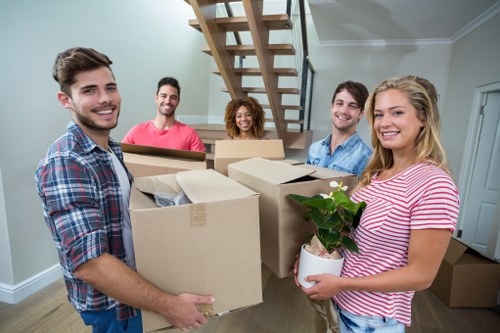 Residential and commercial moving support in Edenpark