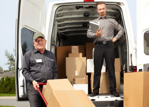 Man with van service in Eden Park for local moving jobs