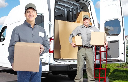 Edenpark moving truck service handling home and business items